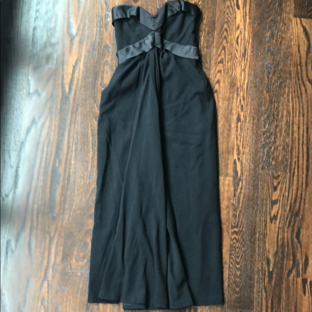 Carolyne Roehm gown